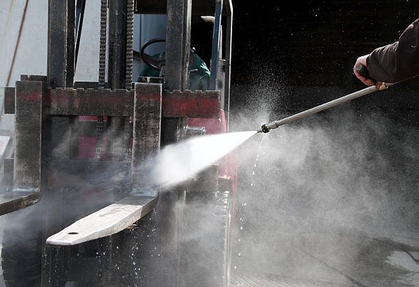Best Pressure Washing Driveway  in Lake Meade, PA